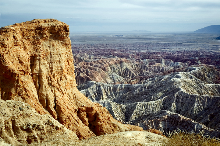 Badland, Anza Borrego Desert 01