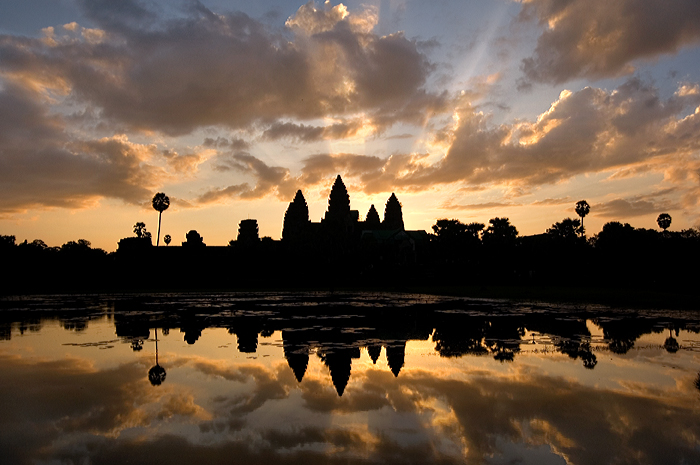 Angkor Wat, Sunrise 01  