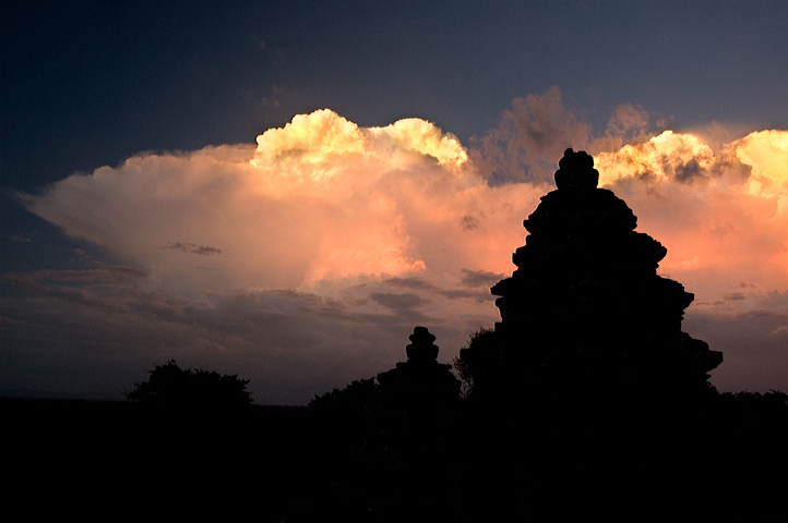 Phnom Bakheng, Angkor 01