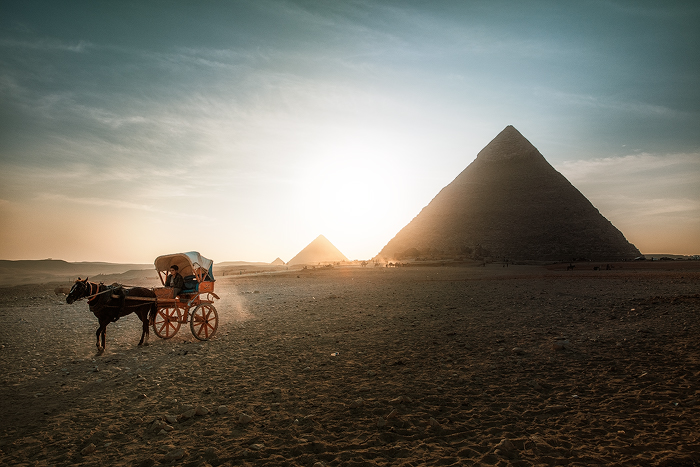 Pyramid 04
