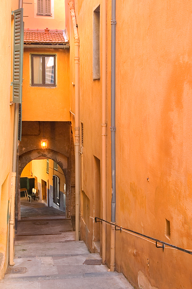 Alley, Villefranche sur Mer 02