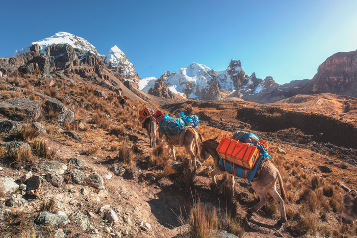 Punta Cuyoc Pass 01