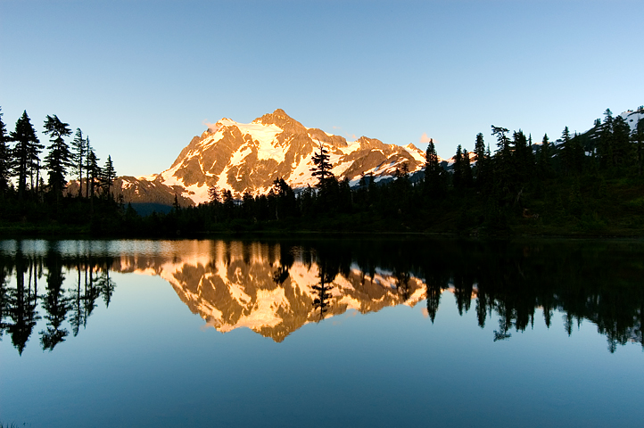 Mount Shuksan, Mount Backer Wilderness, North Cascades National Park 02